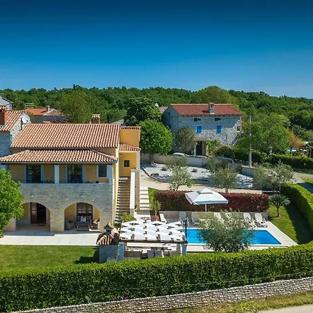 Hébergement de vacances Marasi *